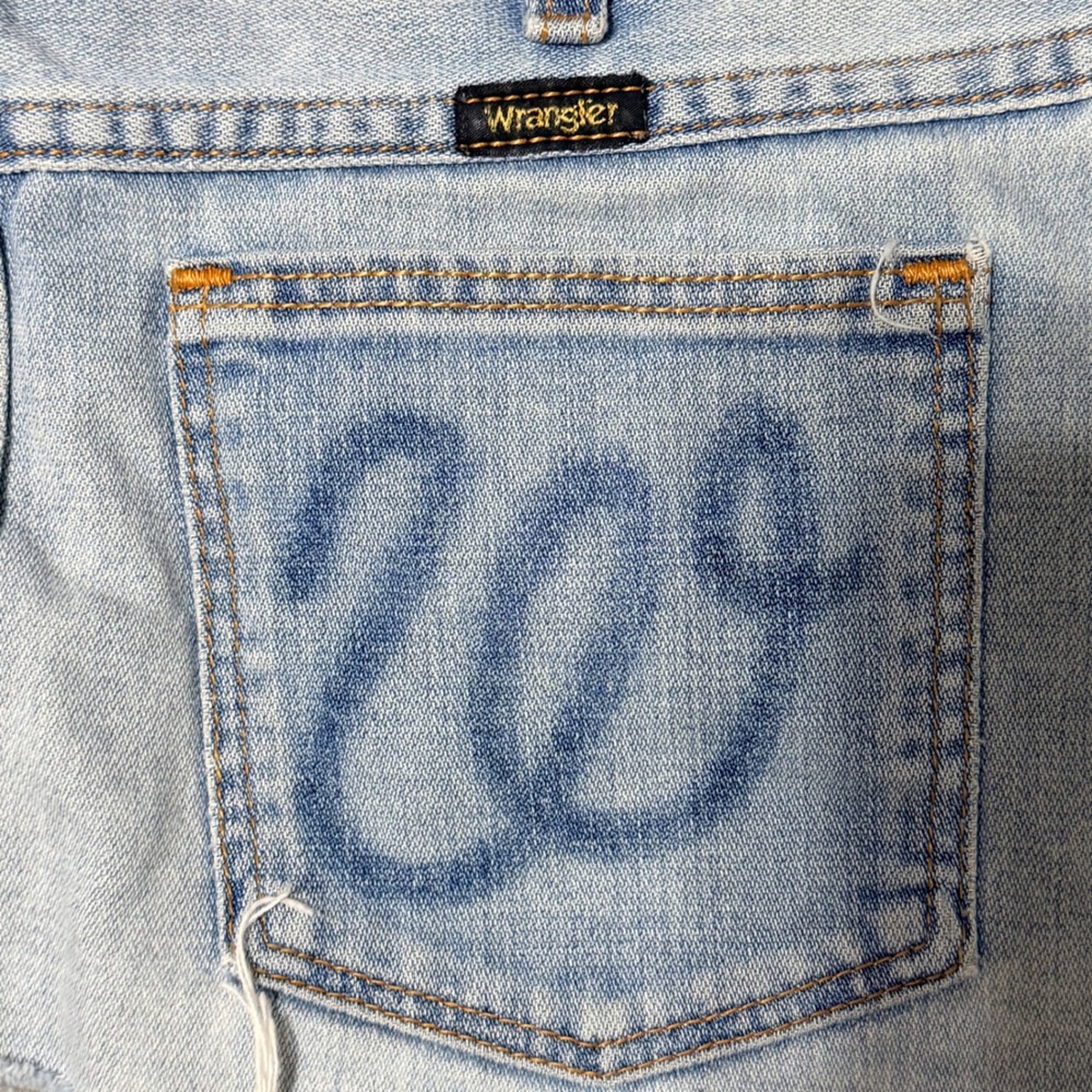 Wrangler Denim Mini Skirt Light Wash Raw Hem Western Jean Skirt Blue vintage - Picture 4 of 5